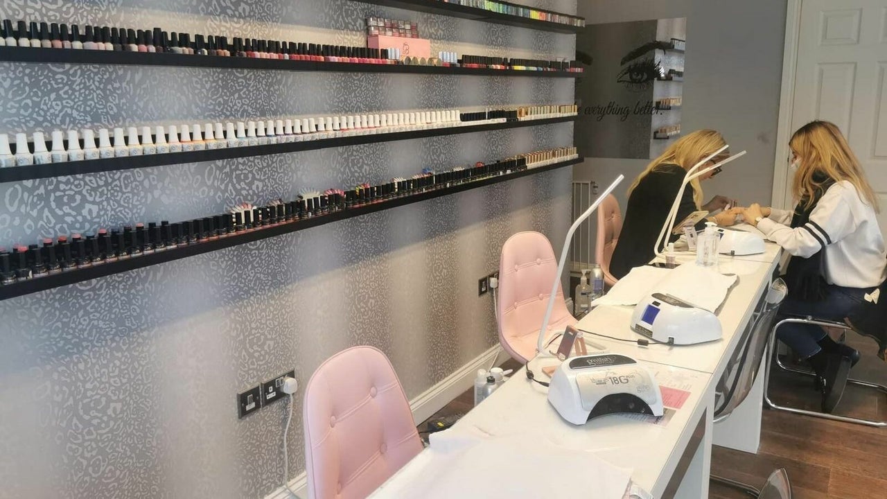 aadf5393-2c61-41f2-9a18-824a6f41e5dd-8435394