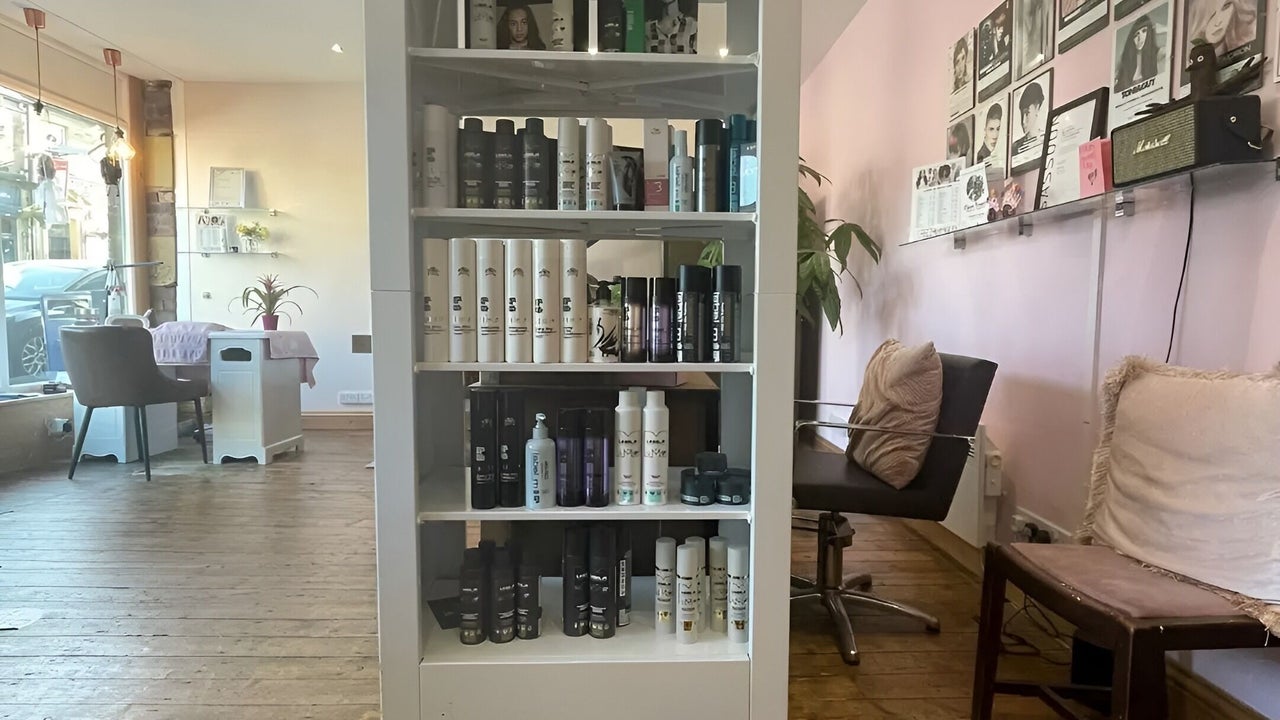 ab09abe6-8379-437d-aebb-ba795a1781c9-ericabroughtonandco-gb-england-marsden-huddersfield-fresha-8539703