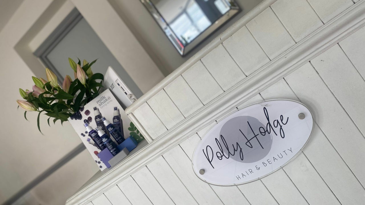 ab42bb5f-cd9c-454c-9134-ce933aac79c7-pollyhodgehairandbeauty-gb-england-burton-on-trent-fresha-2300312