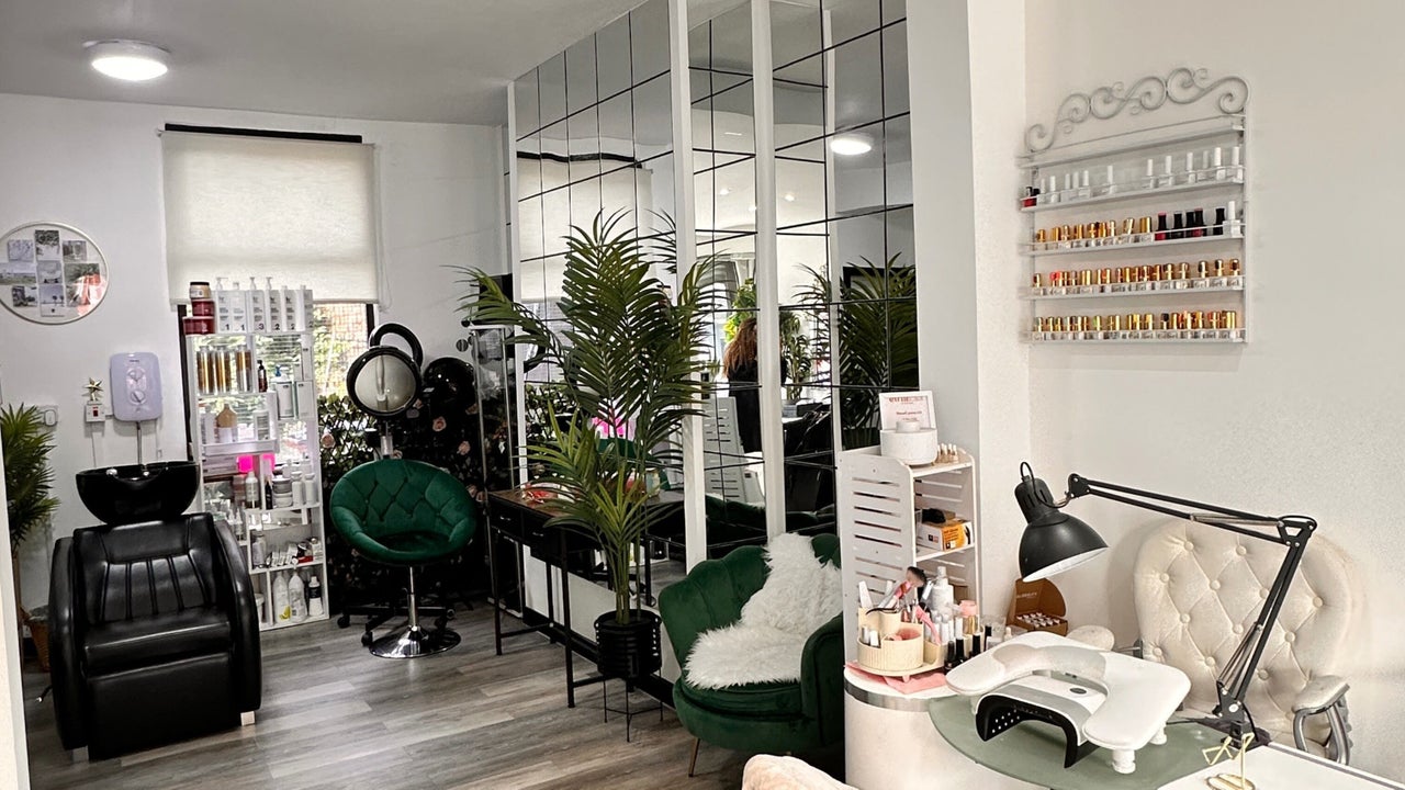 ab534096-4a01-4b20-98e7-fdbf2372b2e7-ellahairandbeautysalon-gb-england-liverpool-fresha-2521293