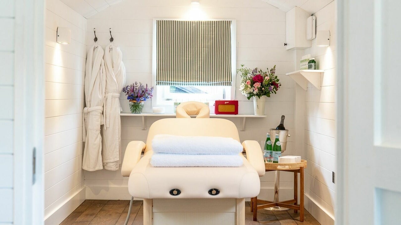 ab59fc54-bdbd-467b-bfcd-df9382baa5dd-4379297