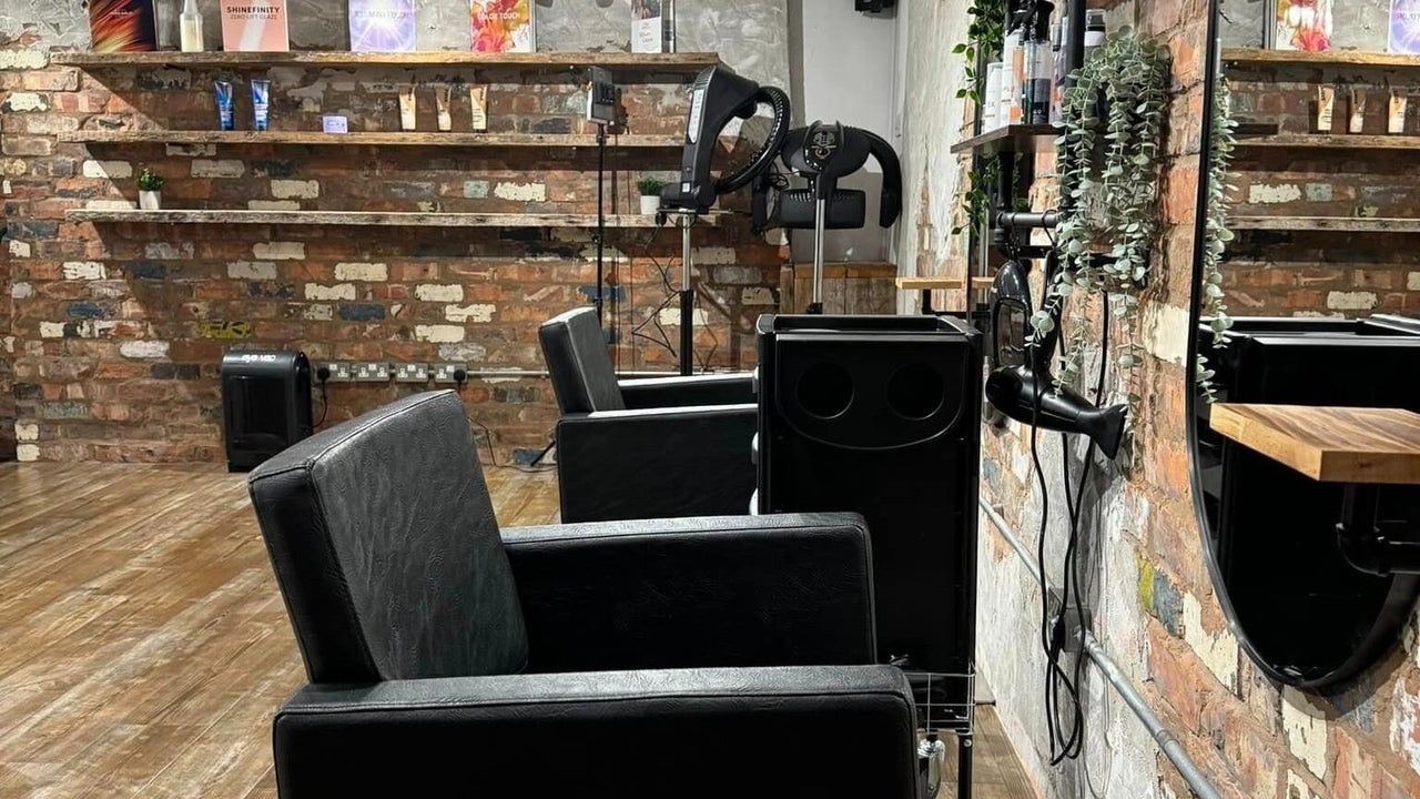 ab5fe1d0-451f-44c8-91ce-6780548608a7-matthewpowellhairdressing-solostudio-gb-wales-prestatyn-fresha-6442567