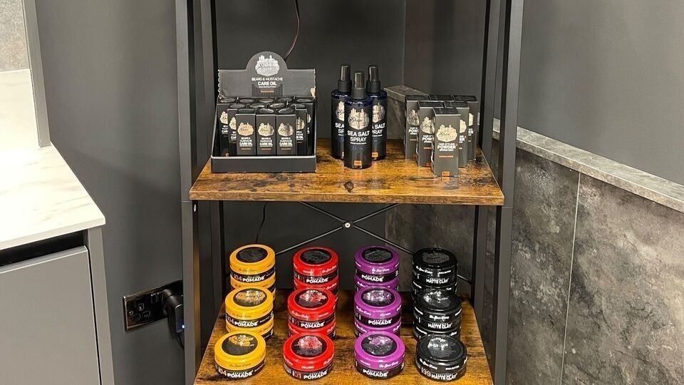 ab8f8cda-5e9a-43d5-afc7-2200d8412ab9-gouldbarberscorby-gb-england-corby-fresha-3325209