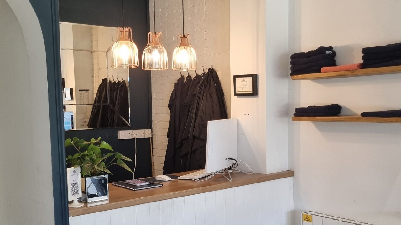 abb35feb-d844-4037-b212-67b5bea53d8f-dghairdressing-gb-england-chandlersford-fresha-3275233