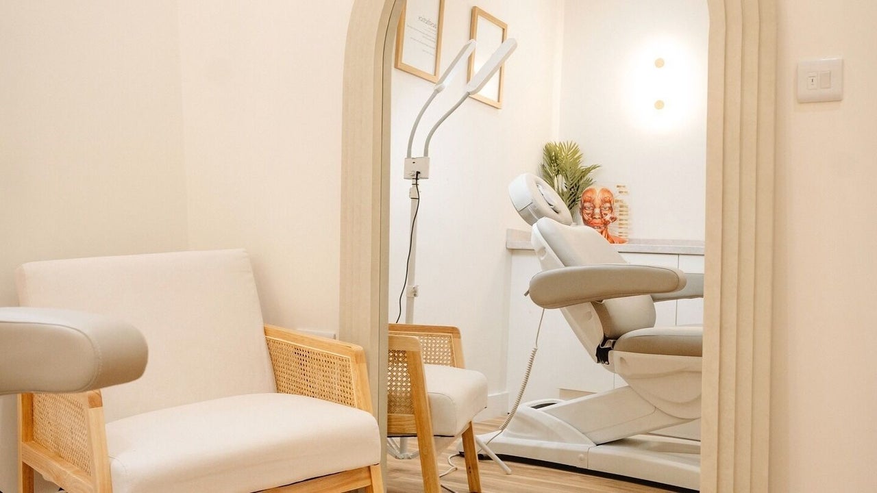 abea59a4-5c3f-4cec-a904-e33ce3984343-freedaclinic-gb-england-england-westbourne-fresha-8927800