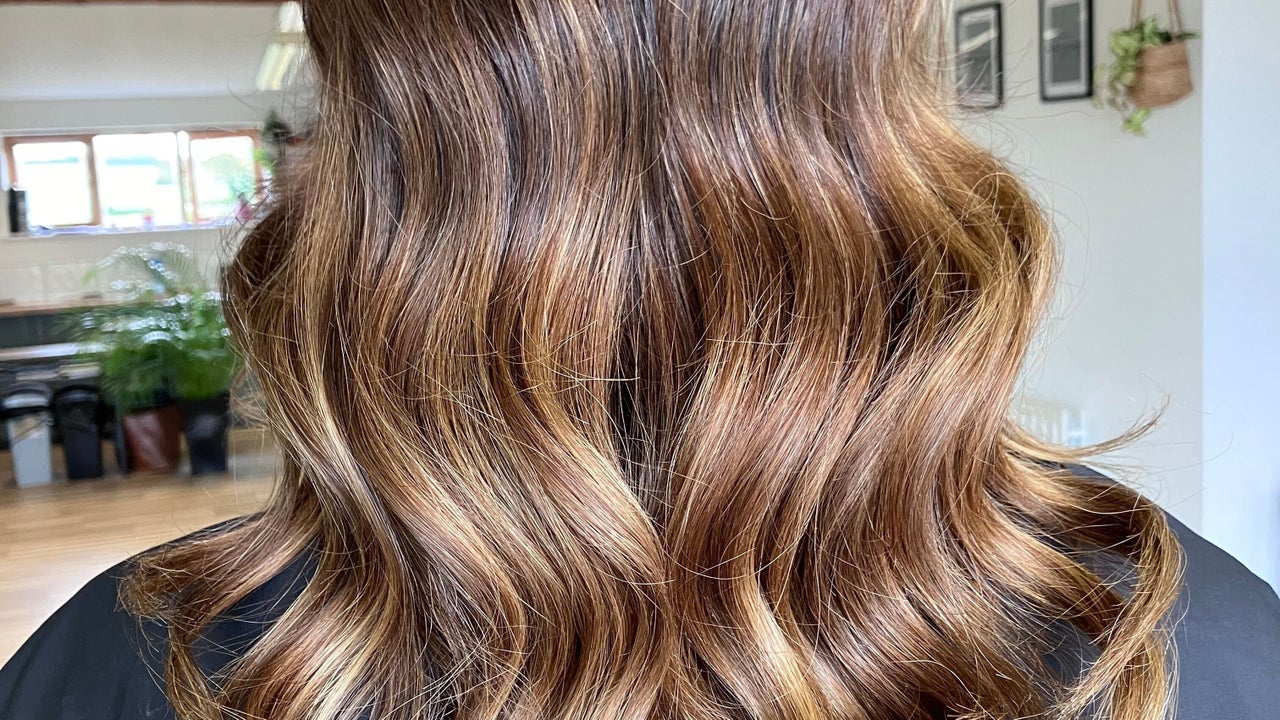 abfae420-16dd-44cc-b9d7-42c3cef0ec4c-lisacampbellhairdressingattheloungehairbeautybeachampton-gb-england-beachampton-fresha-4609272