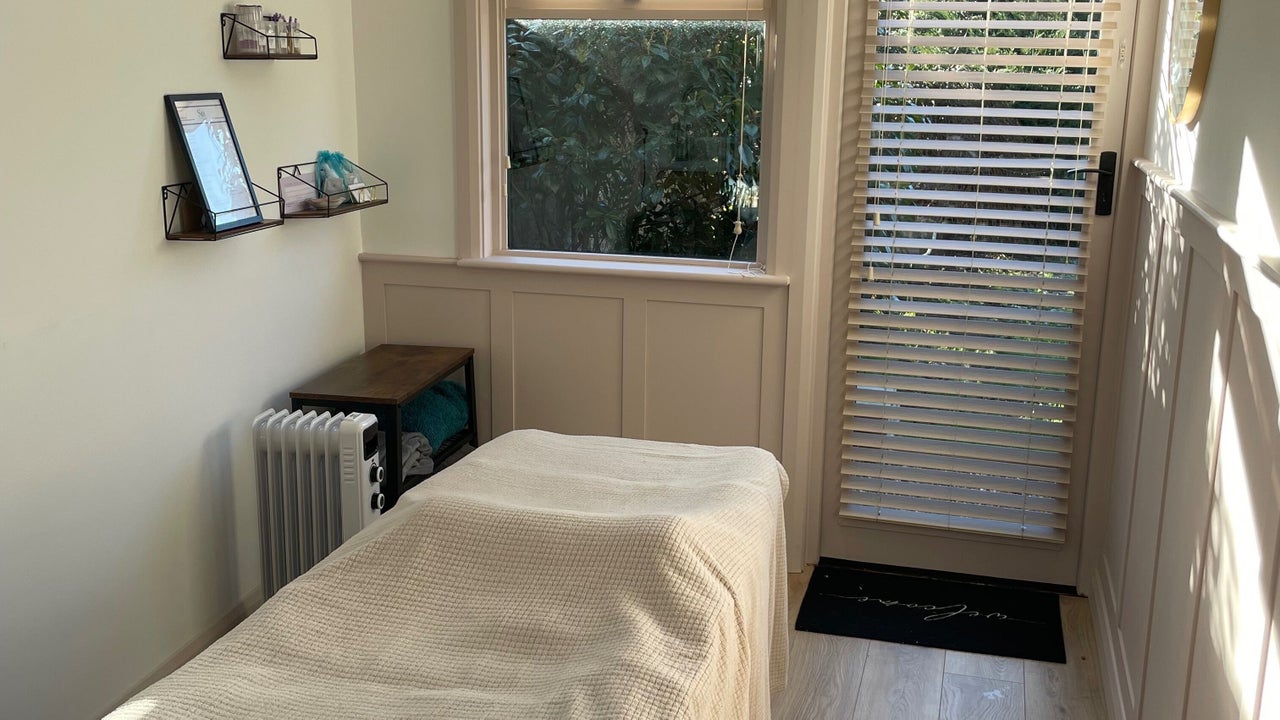 aced9eb0-262f-414f-a41a-45133c5664e4-sapphirebeauty-gb-england-billingshurst-fresha-6410116