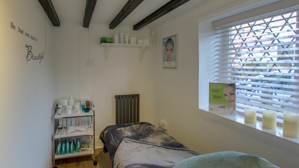 ad129251-97c5-4283-99f8-5734ad5e9737-thecottageretreat-gb-england-southport-churchtown-fresha-2781222