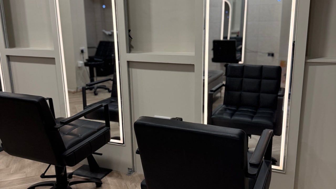 ad9e6915-8402-4183-84f2-42b5b29928f9-autumneaston-gb-scotland-glasgow-partick-fresha-9080024