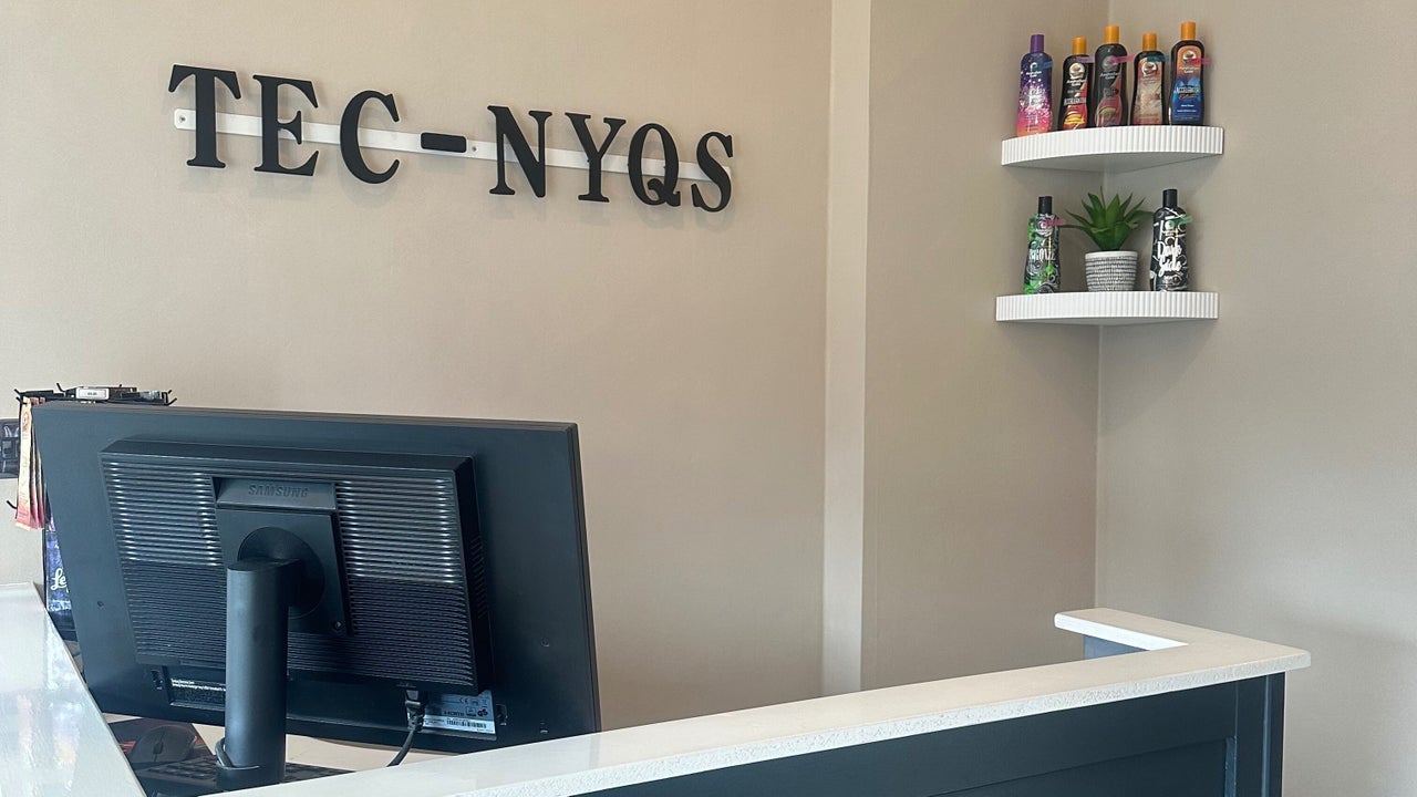 ae3be839-efd4-4e4a-a73e-68375fe4a98f-tec-nyqshair-gb-england-felixstowe-fresha-9341770