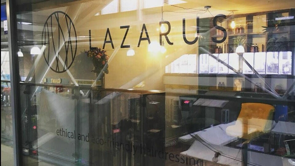 aeaad3b7-7596-45b4-baee-e06915a9af5f-lazarushair-gb-england-brighton-fresha-8415718