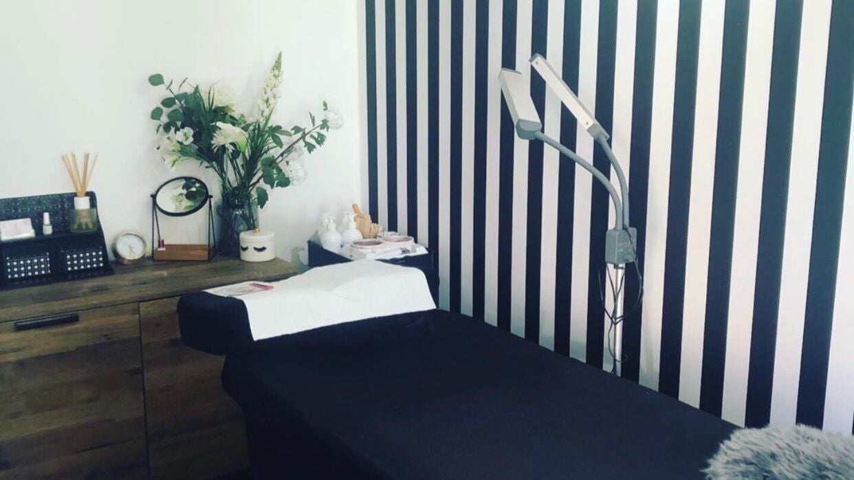 aebb2bd9-6103-4e77-a8f0-c4b0901e3b4b-3131608