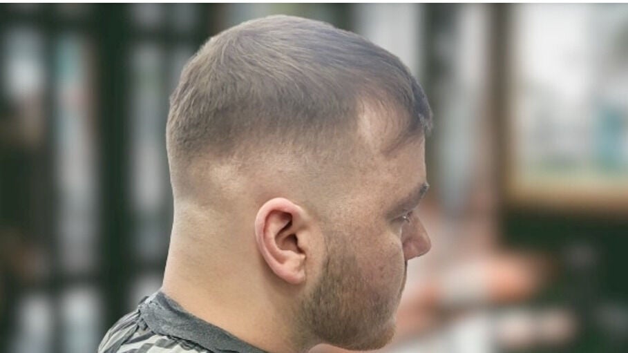 aec3e659-1bb2-4770-a033-19e6af8737bb-baillybarber-gb-england-hassocks-fresha-1183323