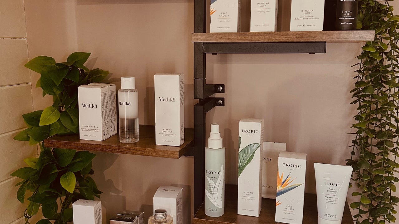 af6e6af2-89b9-4b90-b730-39b5028786ed-theskinchalet-gb-england-headley-fresha-8832668