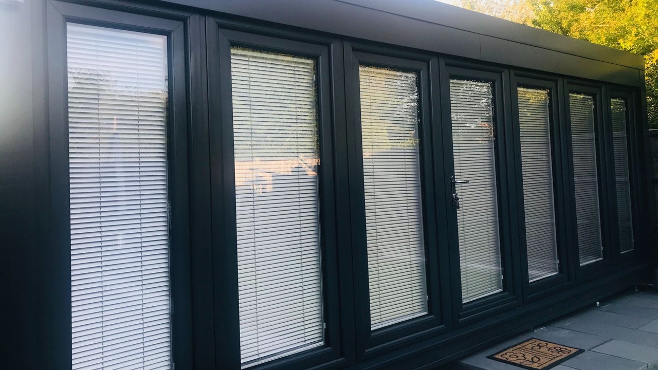 afc21fc5-f3b3-44b2-97cf-a1ca1a568907-9523847