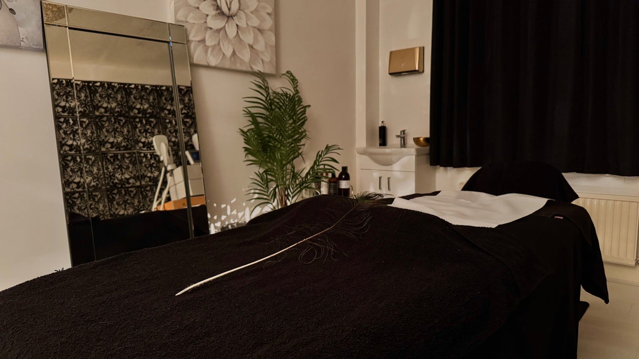 afcb6c37-e8af-4508-b8f3-db55d5526607-neoskinclinicderby-gb-england-derby-fresha-8453515