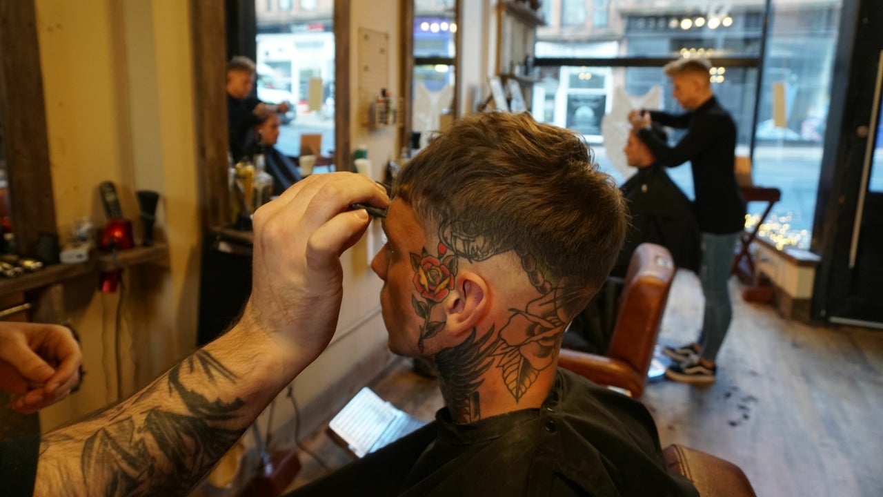 b0685e1b-5252-4187-aebc-26833bbb625a-dapperwolf-gb-scotland-glasgow-fresha-1986057