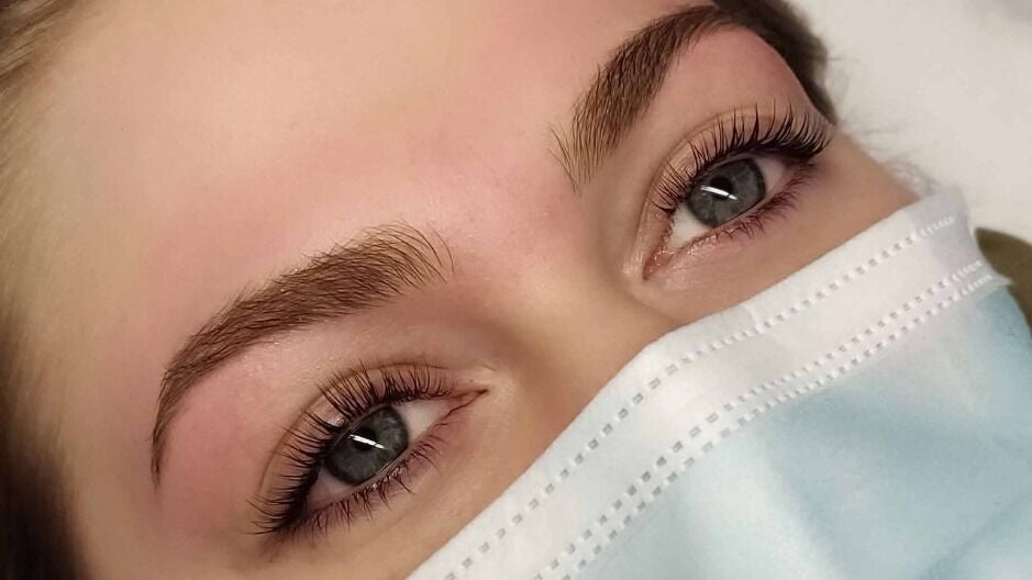 b0eb46e2-0e25-40d8-8053-a6c4e9d53a75-leahbeautyatinglesidehousehairbeauty-gb-england-ilkeston-fresha-3946010