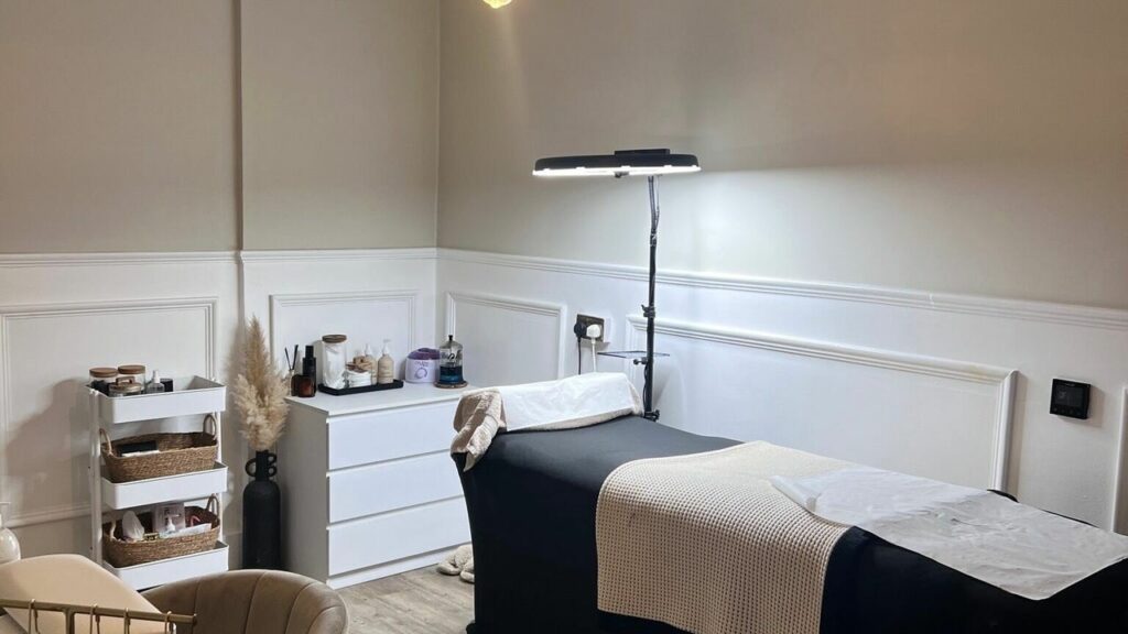 b183428c-eb44-4d88-b3af-ac9e5ced73c8-thelashbarn-gb-england-paddockwood-fresha-3993468