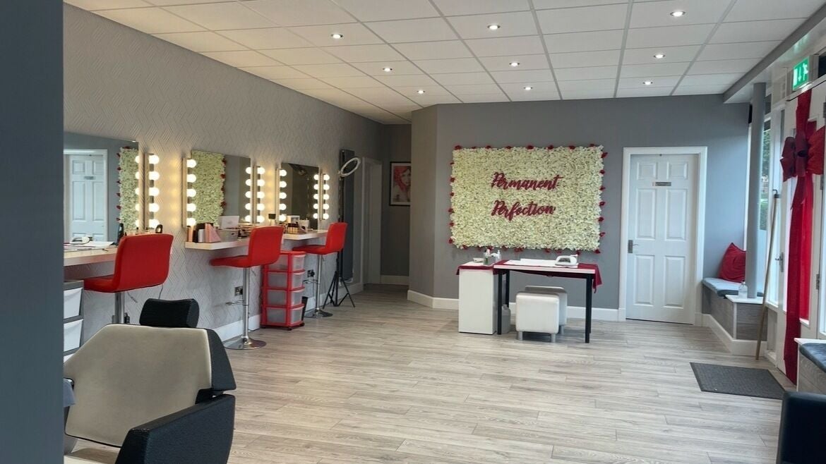 b1a89ab4-1d90-4791-9525-b84e6463d9e3-permanentperfectionhairbeauty-gb-scotland-edinburgh-fresha-9583404