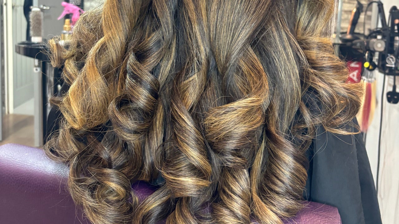 b1b039cd-0333-435c-b931-e4b90da28eee-hairbymyajenkins-gb-england-poynton-fresha-6521305