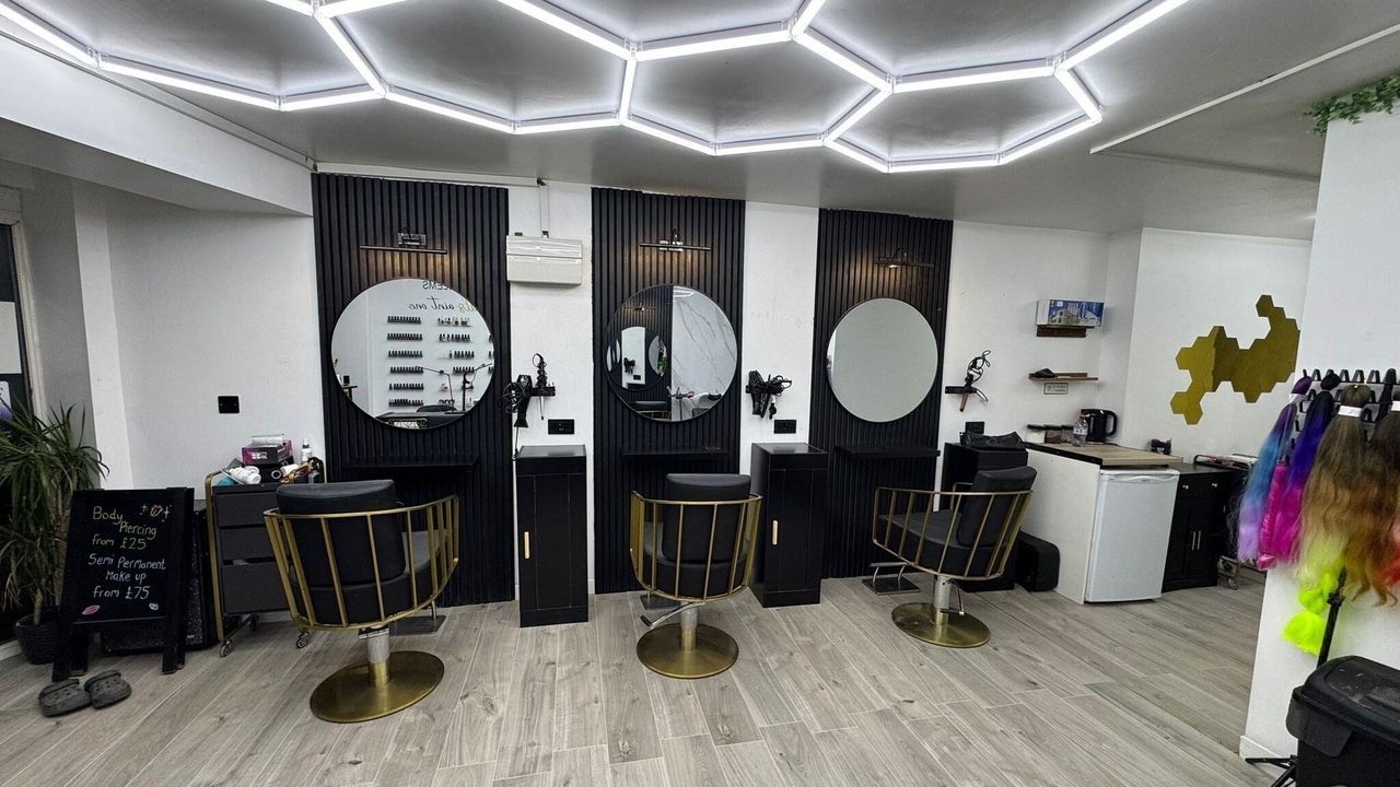 b20f5f09-f8cf-4e80-a495-3cacf651653a-uniquebeautyandaesthetics-gb-england-norwich-fresha-9996832