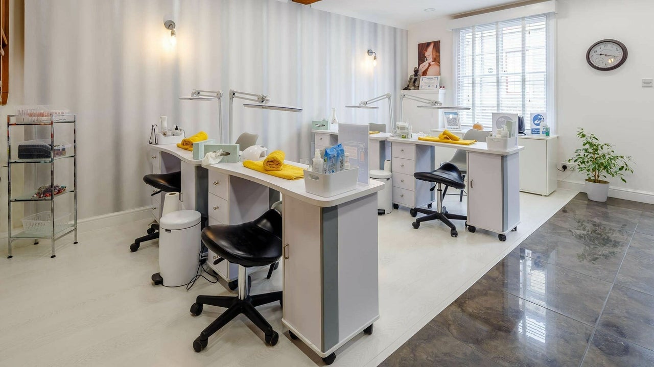 b372b633-fafb-40b6-9496-02ee9dbc8fe2-9876822