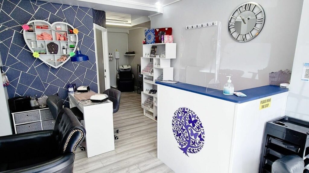 b385c889-cba7-4f0b-8f87-a97241b83507-1072773