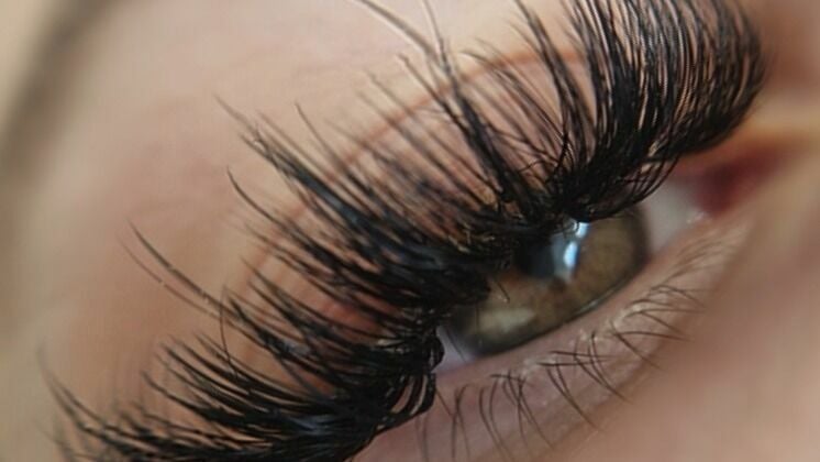 b4eae247-45ab-4ae3-a213-42eb94de18e3-7424184