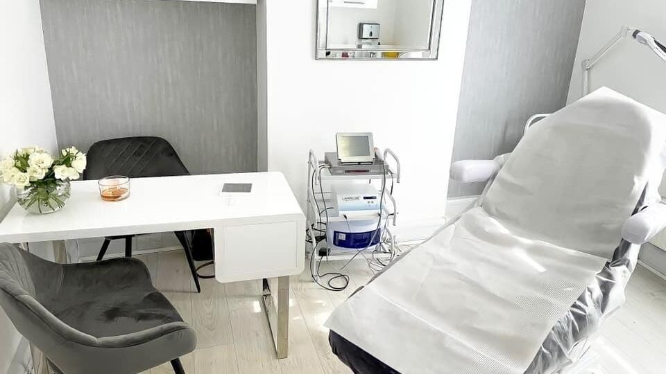 b504bf1c-e228-40f0-856c-ae4c270f5211-queenofyouthmaidenheadathairandbeautystudio-gb-england-maidenhead-fresha-5639753