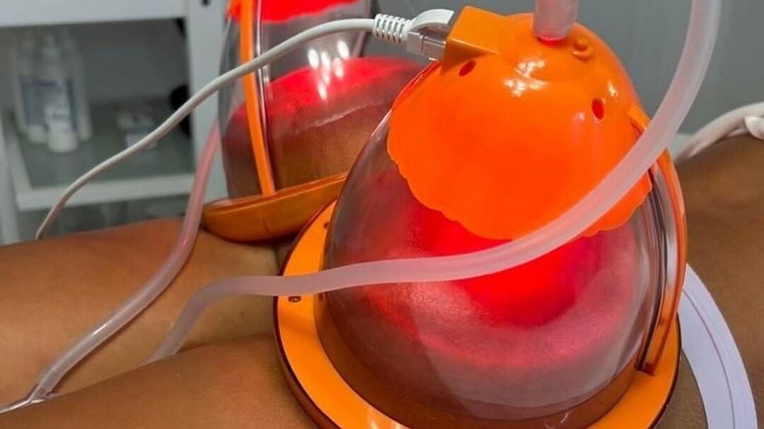 b57e33a4-c7d8-46ff-b53d-6e93cb25b342-achairartandbeautysalon-gb-england-northampton-fresha-7912877