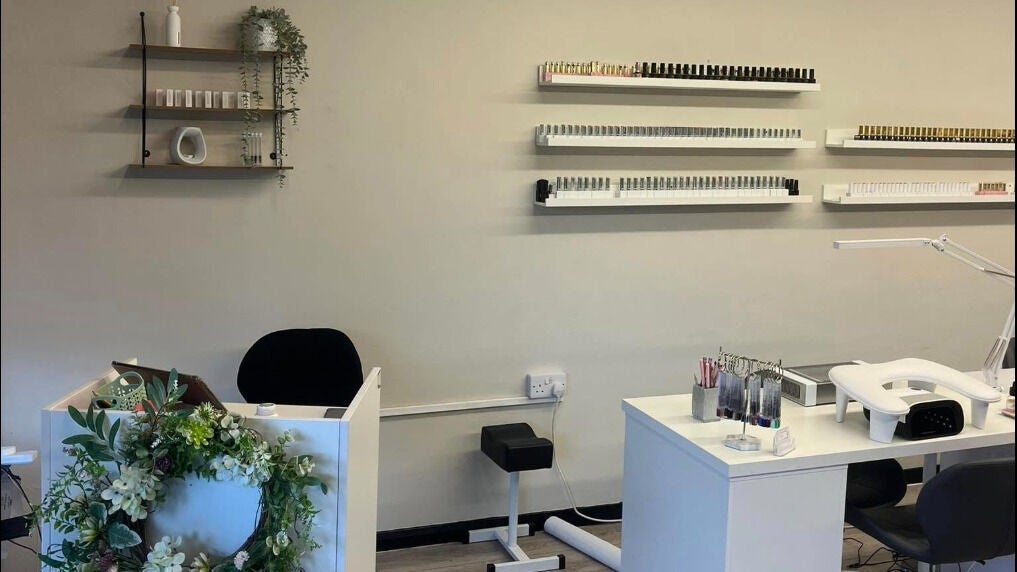 b5f0b910-8ce3-48a5-b08f-422a24f347e2-minniessalon-gb-england-lichfield-fresha-7464670