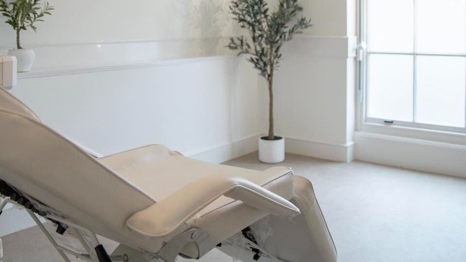 b6063fc6-1b37-4f81-88ff-a6d9b2a48c02-belaserandskinclinic-gb-england-taunton-fresha-1043573
