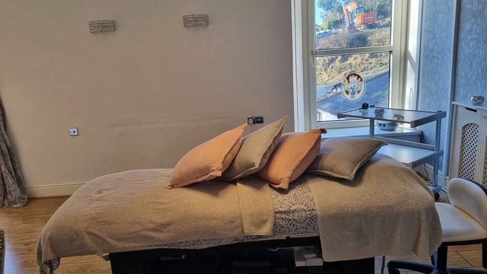 b6c2da50-470d-4a9e-94cc-7f2dfaeb2bc3-oaktreeparcclinic-gb-wales-birchgrove-fresha-5666867