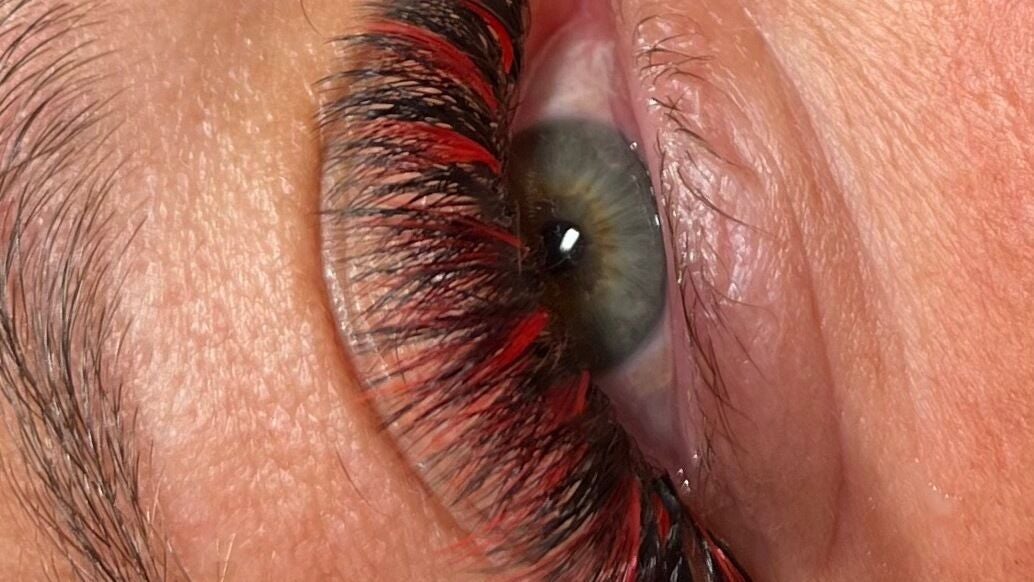 b719dc9e-4c90-4f56-9a5d-c7f60d08b7c2-nickeyelash-gb-england-canveyisland-fresha-6482434