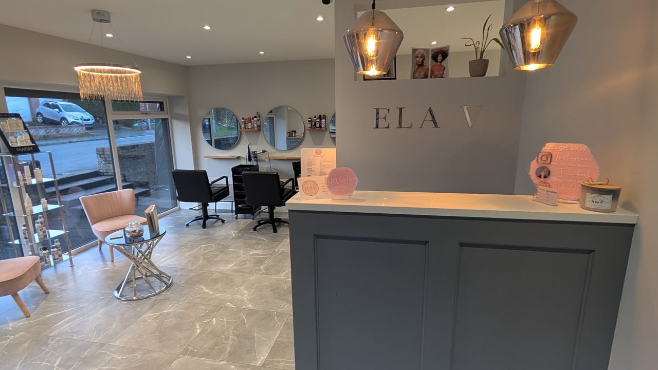 b7ac6ccf-6cc6-42cd-8792-2339f21bd31e-elavhairbeauty-gb-wales-johnstown-fresha-2377070