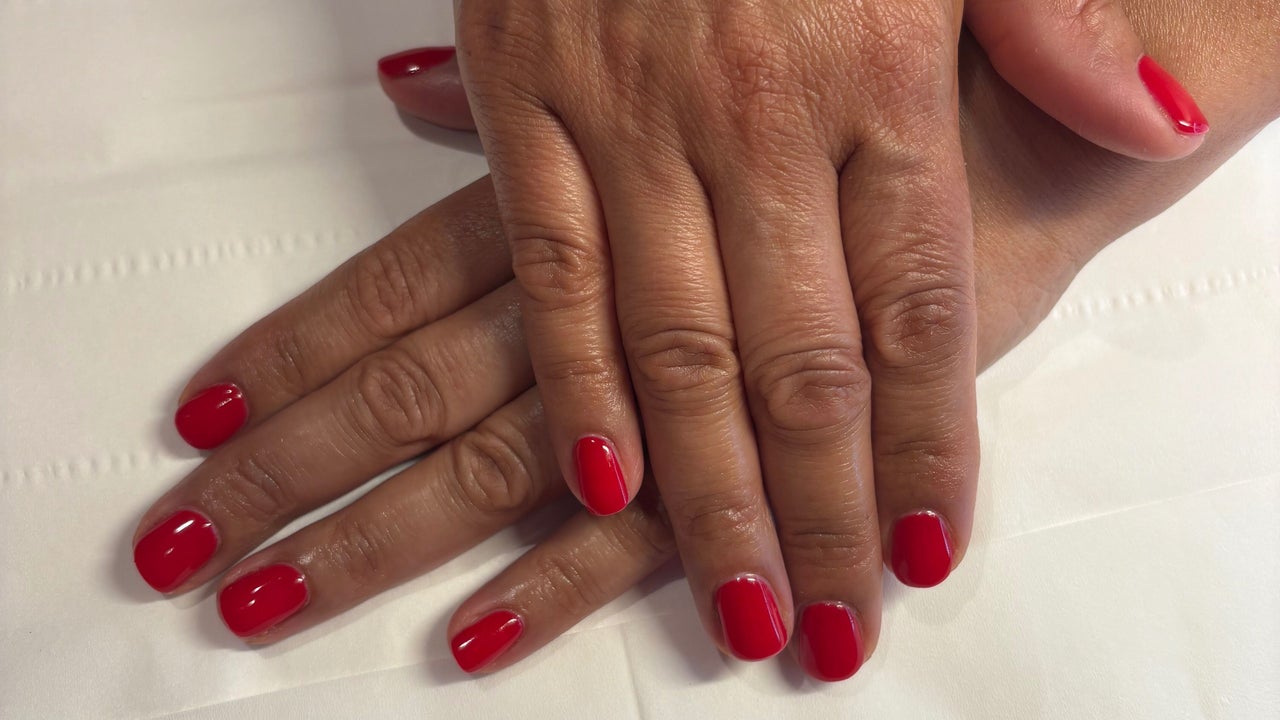 b7cda76e-2ef1-4e60-821f-244c215cb2ce-militasnailsatsamanthajames-gb-england-redhill-fresha-3881253