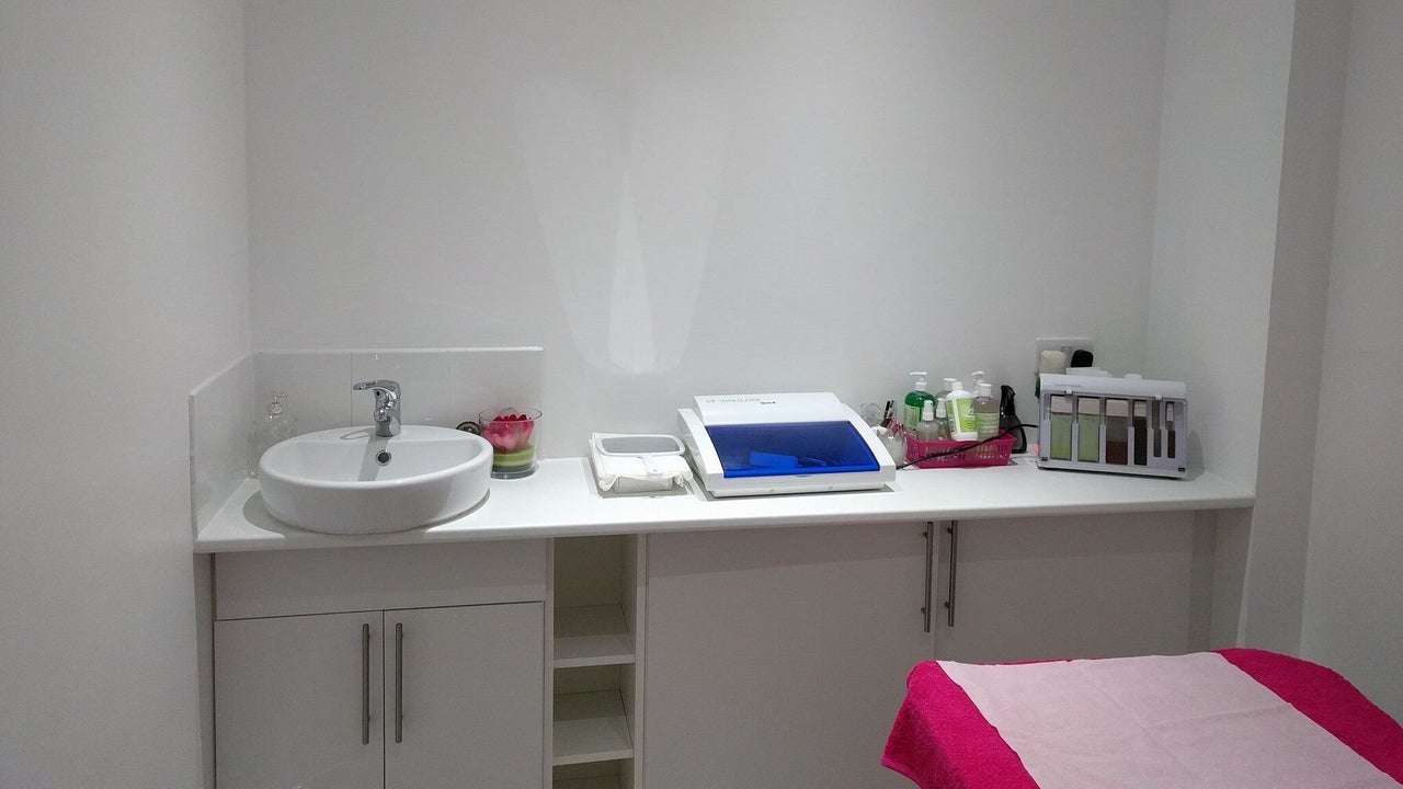 b84bb102-6115-4c88-a2f8-39a4d42f211c-muskaannailsbeautyleicester-gb-england-leicester-fresha-9523630