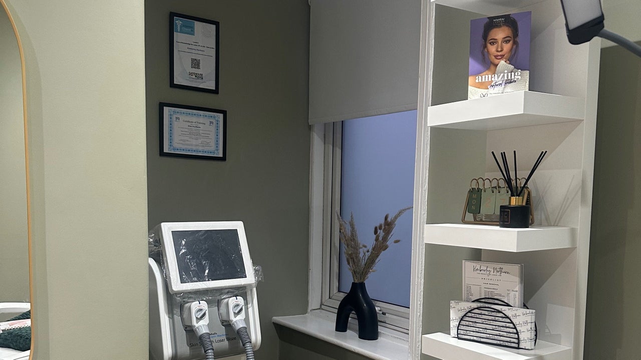 b9735704-64ec-4f05-a74c-6fa399b926a4-knthebeautylaserlab-gb-england-ossett-fresha-6843802