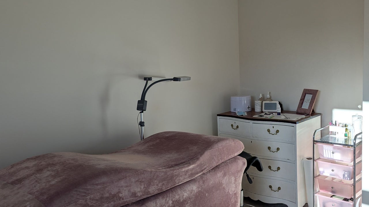 bab1c0c0-9d18-43b9-ab01-2369257bb831-aliceslashlounge-gb-england-aylesbury-fresha-1515753