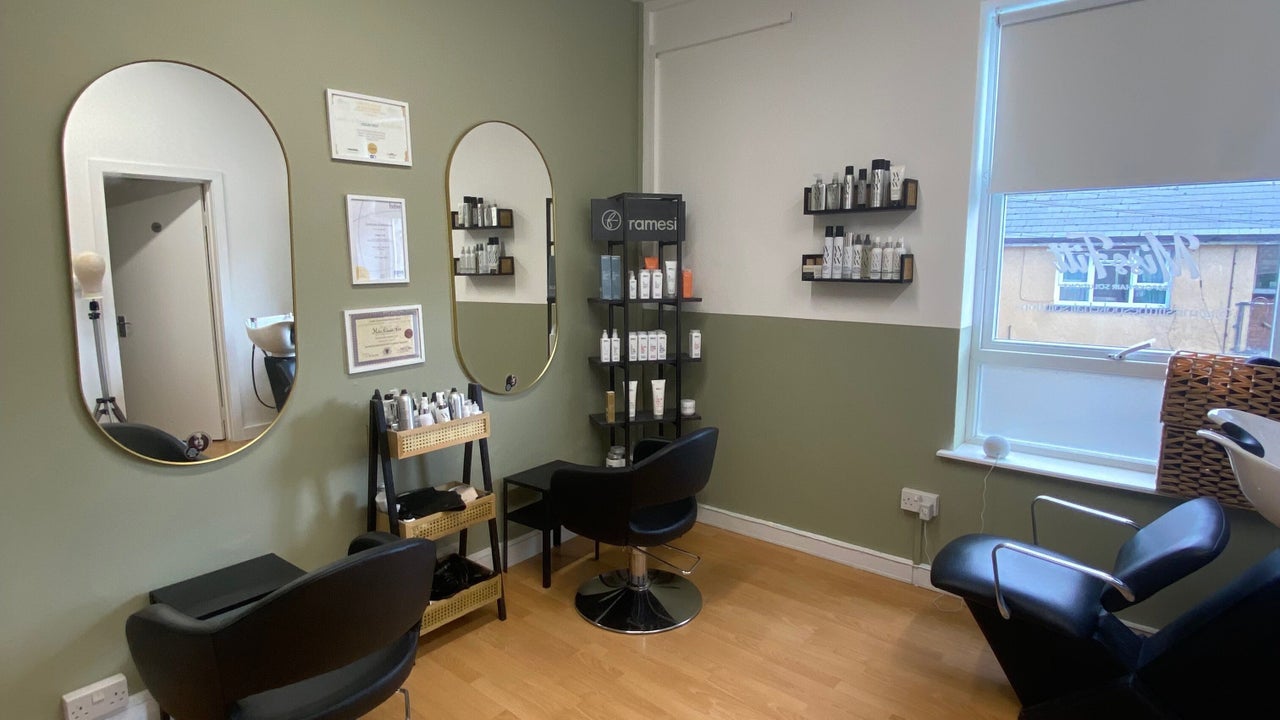 bab70192-aeac-449d-8ea1-56c4e651573d-missfittbespokehairsolutions-gb-wales-penarth-glebestreet-fresha-5414904