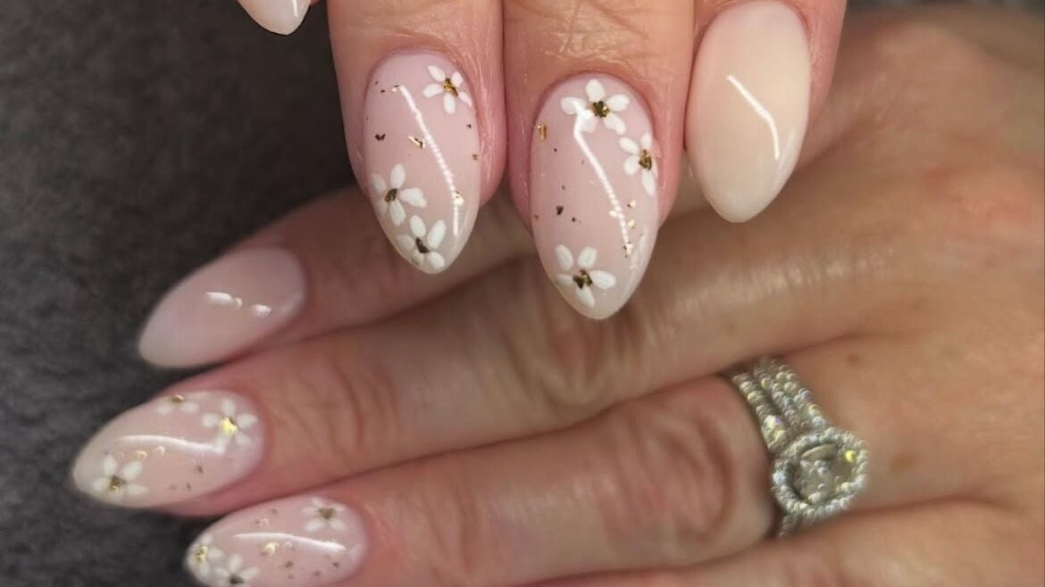 bab9fbd6-2e5b-4416-ad2e-cc92243e0c7e-victoriashealthandbeauty-gb-northernireland-lurgan-fresha-2772824