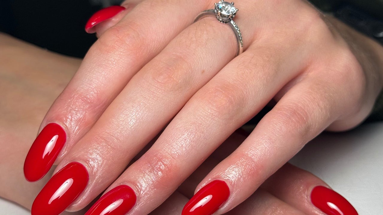 bacb69e7-cd50-4260-8707-1ce7a258509a-paintednailsxcharlotte-gb-england-wokingham-fresha-6556959