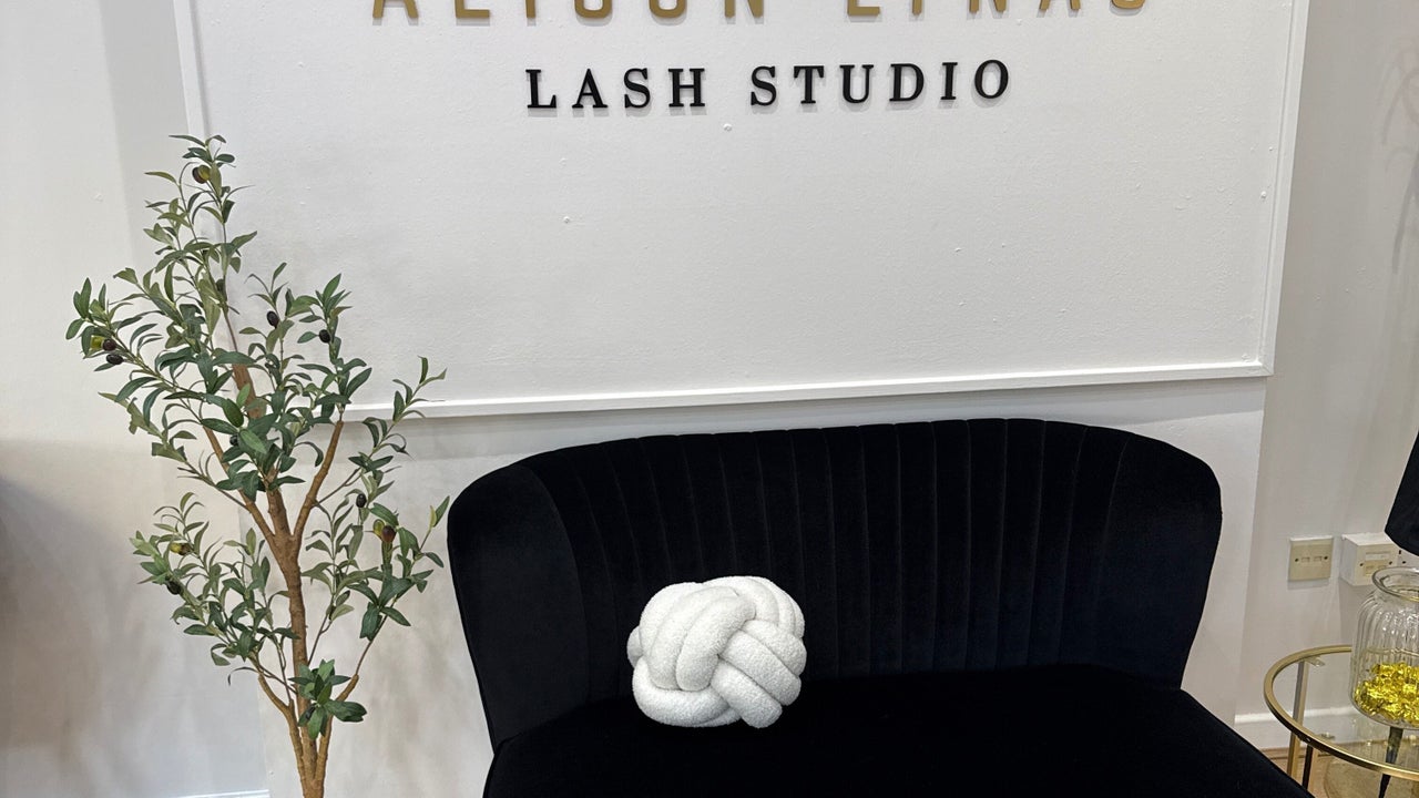 bae2393a-5532-4dff-89c1-d79ca4468f29-alisonlynaslashstudio-gb-scotland-bathgate-fresha-7107891