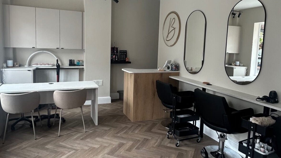 bb482c80-25d2-4a4b-988a-341eb0938be4-blushed-gb-england-marketweighton-york-fresha-4759290