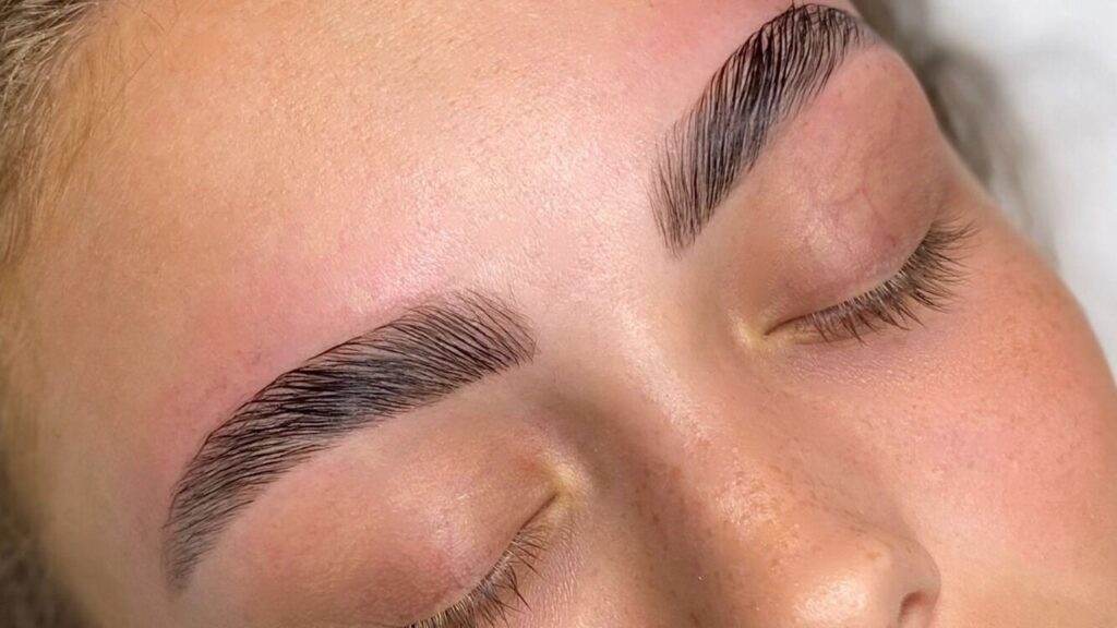 bc00ef39-5741-4005-9373-0f6b8693c195-chelseaheggieartistry-gb-england-batley-fresha-1091568