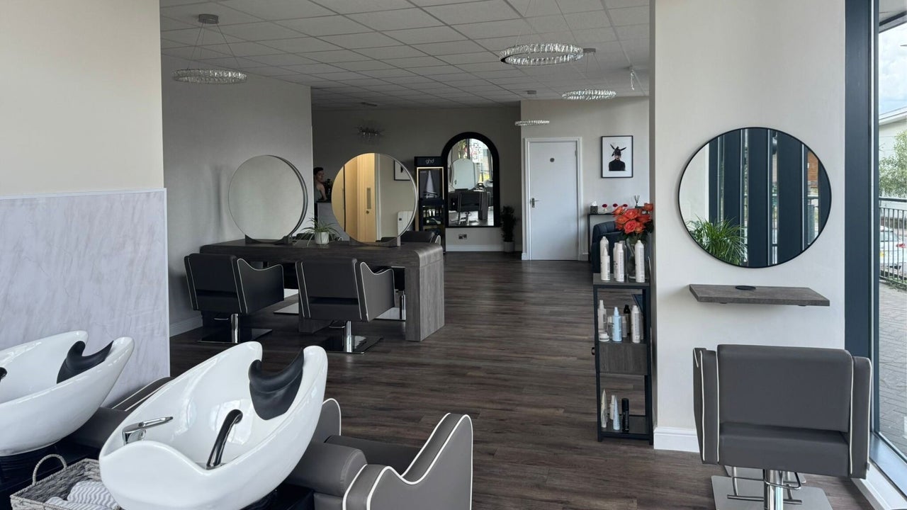 bc19da66-4f95-44e2-b1a4-af11496e7202-hairartistrynewmarket-gb-england-newmarket-fresha-1885723