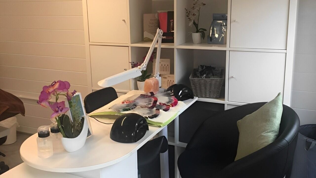 bc34acd0-23b8-498f-9324-b87da398cf9b-beautybyamybennett-gb-scotland-blackburn-fresha-5612499