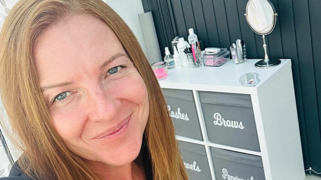 bc642e1b-84f8-4f7c-b5cf-8a67e5f3a9d9-reflectbeauty-gb-england-bracknell-fresha-5910141