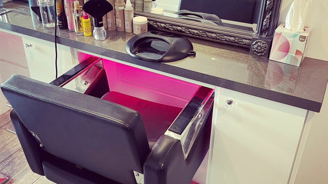 bc9df823-b5ae-4729-8996-21bb9a3bd7cf-1272866